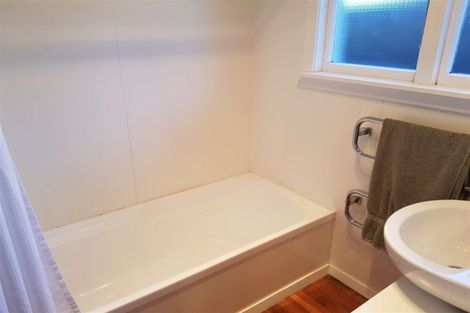 Photo of property in 19 Dunster Street, Burnside, Christchurch, 8053