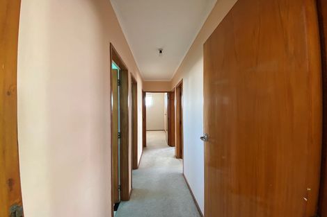 Photo of property in 9 Short Street, Waitara, 4320