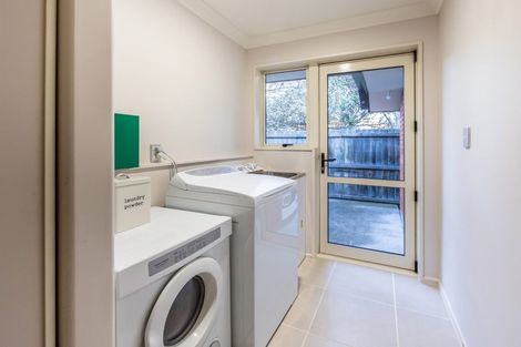 Photo of property in 20b Applewood Place, Casebrook, Christchurch, 8051