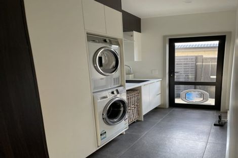 Photo of property in 2 Harrison Close, Cambridge, 3434