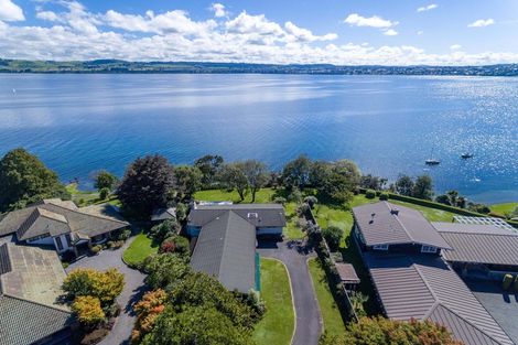 Photo of property in 18 Oregon Drive, Rainbow Point, Taupo, 3330