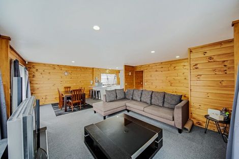 Photo of property in 32a Cargill Street, Papakura, 2110