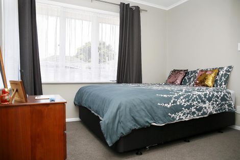 Photo of property in 39 Thompson Terrace, Manurewa, Auckland, 2102