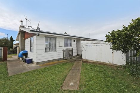 Photo of property in 51 Dundee Drive, Flaxmere, Hastings, 4120