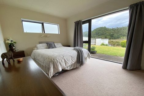 Photo of property in 152 Mayfair Avenue, Whangamata, 3620