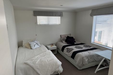 Photo of property in 89c Clovelly Road, Bucklands Beach, Auckland, 2012