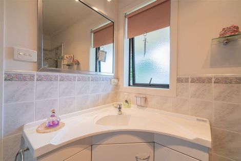 Photo of property in 39 Henry Street, Te Anau, 9600