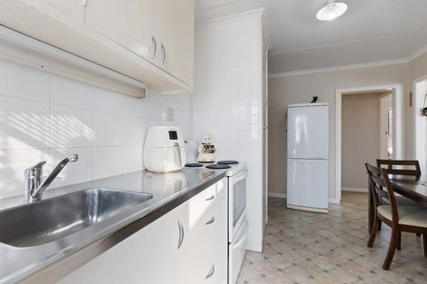 Photo of property in 184a Brooklands Road, Vogeltown, New Plymouth, 4310