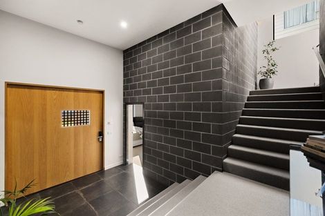 Photo of property in 594 Peninsula Road, Kelvin Heights, Queenstown, 9300