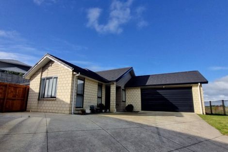 Photo of property in 32 Blackwood Crescent, Glenview, Hamilton, 3206