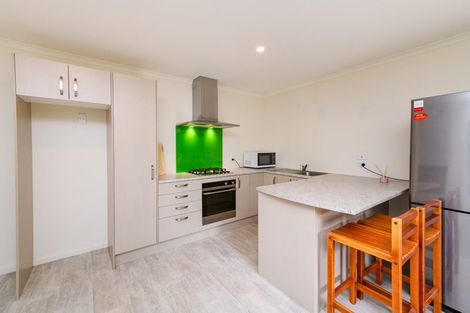 Photo of property in 15d Aitken Street, Bulls, 4818