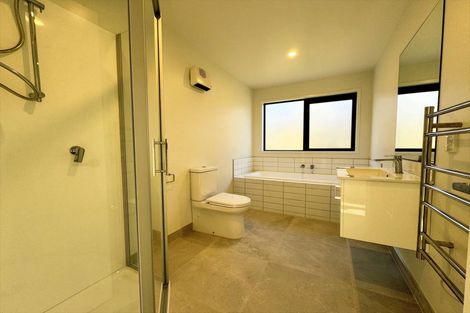 Photo of property in 30 Metzger Road, Jacks Point, 9371