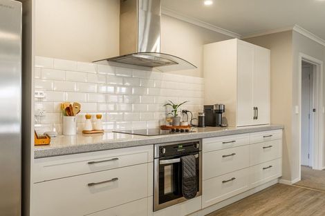 Photo of property in 6 Unwin Place, Twizel, 7901