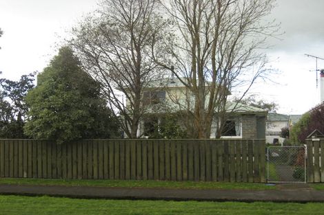 Photo of property in 138 Pembroke Street, Carterton, 5713