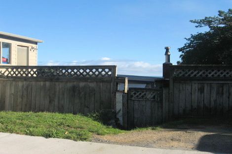 Photo of property in 25 Aperahama Street, Paekakariki, 5034