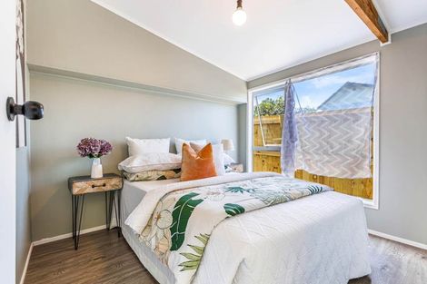 Photo of property in 8 Frostbite Place, Ranui, Auckland, 0612