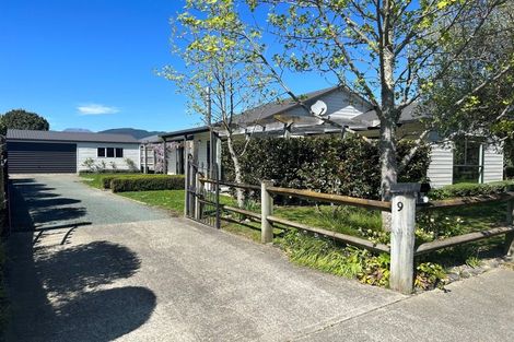 Photo of property in 9 Charlotte Lane, Brightwater, 7022