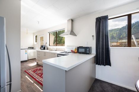 Photo of property in 3/86 Grove Street, The Wood, Nelson, 7010