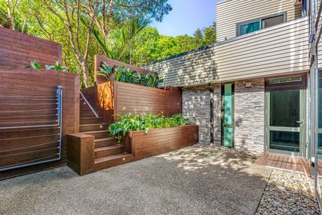 Photo of property in 24d Mandalay Terrace, Khandallah, Wellington, 6035