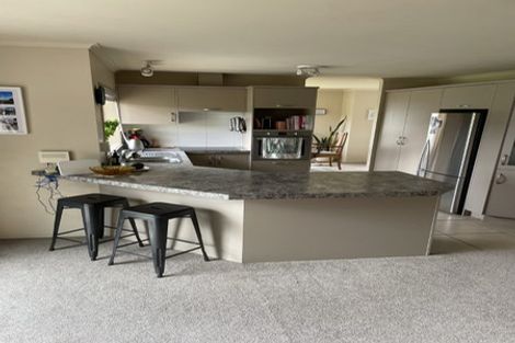 Photo of property in 17 Watkins Road, Cambridge, 3434