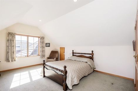 Photo of property in 15 Tavistock Place, Russley, Christchurch, 8042