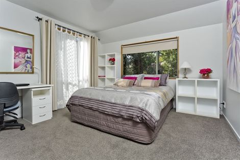 Photo of property in 2/14 Hastings Road, Mairangi Bay, Auckland, 0630