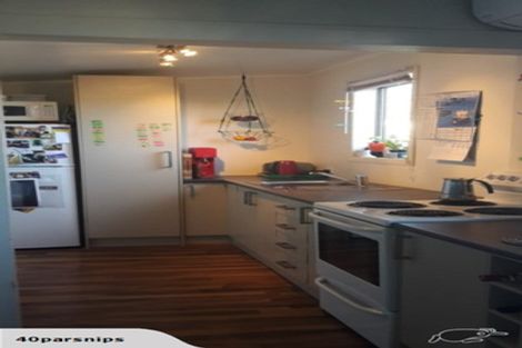 Photo of property in 37 Macandrew Road, South Dunedin, Dunedin, 9012