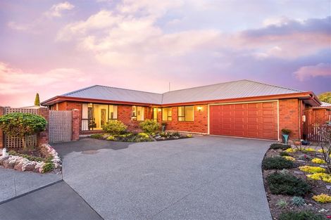 Photo of property in 6 Briarmont Street, Avondale, Christchurch, 8061