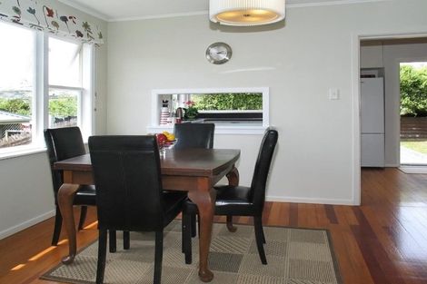 Photo of property in 59 Redwood Avenue, Tawa, Wellington, 5028