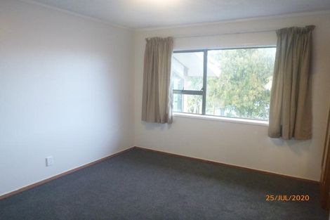 Photo of property in 33 Oreil Avenue, West Harbour, Auckland, 0618