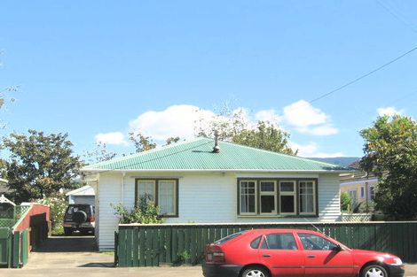 Photo of property in 38 Murray Street, Wallaceville, Upper Hutt, 5018