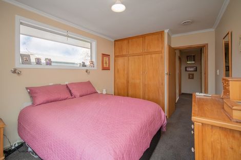 Photo of property in 23 Colwyn Street, Bryndwr, Christchurch, 8053