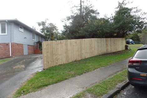 Photo of property in 16 Trojan Crescent, New Lynn, Auckland, 0600
