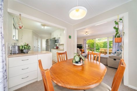 Photo of property in 22 Gemstone Drive, Birchville, Upper Hutt, 5018