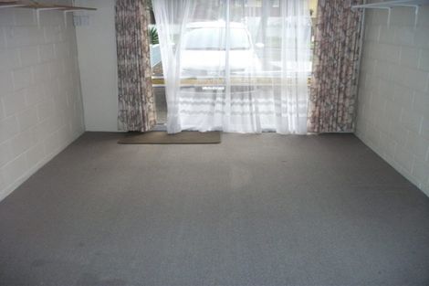 Photo of property in 116 Gossamer Drive, Pakuranga Heights, Auckland, 2010
