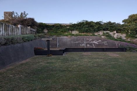 Photo of property in 53 Clawton Street, Westown, New Plymouth, 4310