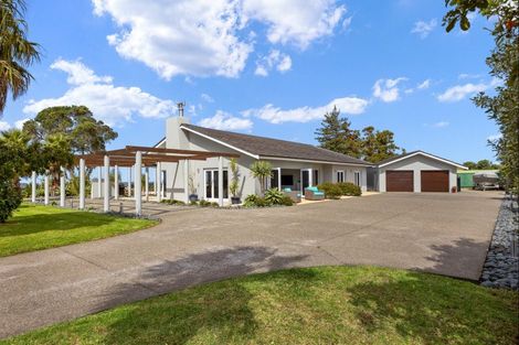 Photo of property in 298 Mahurangi West Road, Puhoi, Warkworth, 0983