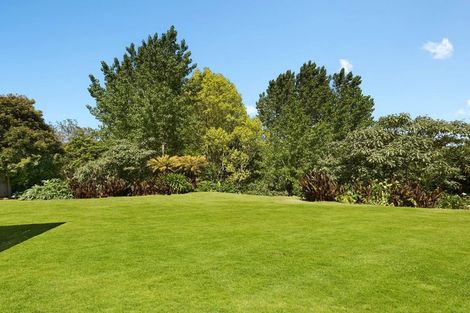 Photo of property in 56 Southsea Crescent, Silverdale, Hamilton, 3216