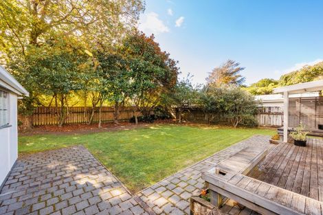 Photo of property in 27 Pahiatua Street, Hokowhitu, Palmerston North, 4410