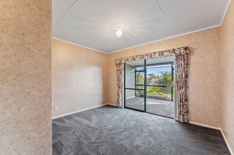 Photo of property in 16 Warwick Place, Springvale, Whanganui, 4501