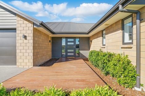 Photo of property in 18 Silver Peaks Drive, West Melton, 7618