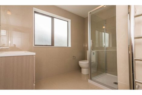 Photo of property in 139 Tiriwa Drive, Massey, Auckland, 0614