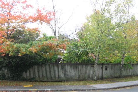 Photo of property in 1 Chichester Drive, Pinehaven, Upper Hutt, 5019