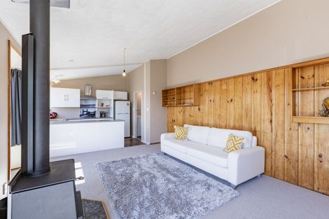 Photo of property in 124a Charles Street, Westshore, Napier, 4110