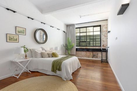 Photo of property in 4/40b Cuba Street, Te Aro, Wellington, 6011