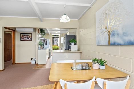 Photo of property in 3/340 Te Atatu Road, Te Atatu South, Auckland, 0610