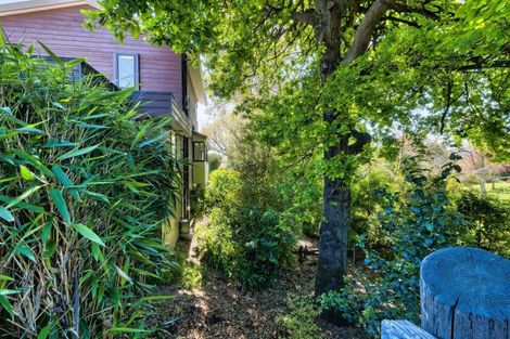 Photo of property in 24 Hunters Hill, Havelock North, 4130