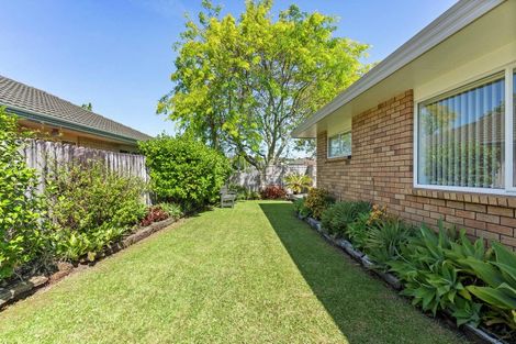 Photo of property in 1/23 Tarnica Road, Northpark, Auckland, 2013