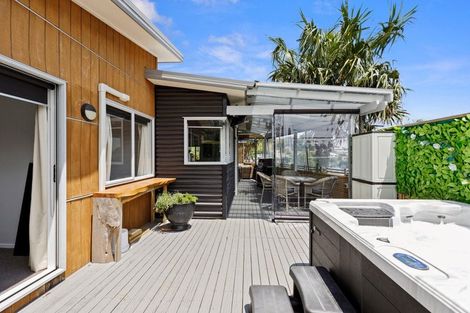 Photo of property in 15 Talbot Place, Welcome Bay, Tauranga, 3112
