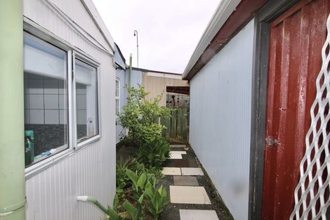 Photo of property in 23 Nash Parade, Foxton Beach, Foxton, 4815